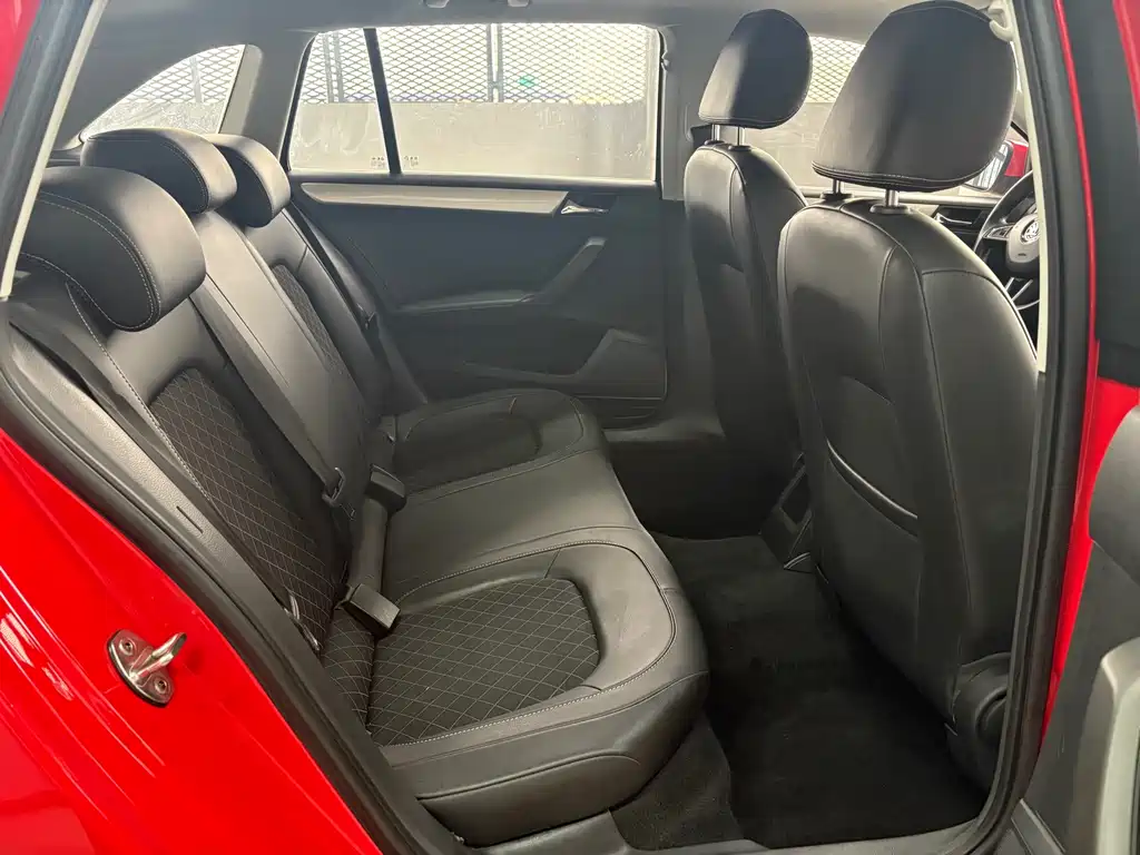 Xindong 2019 1.5L automatic comfort version купить на сайте DeffCars