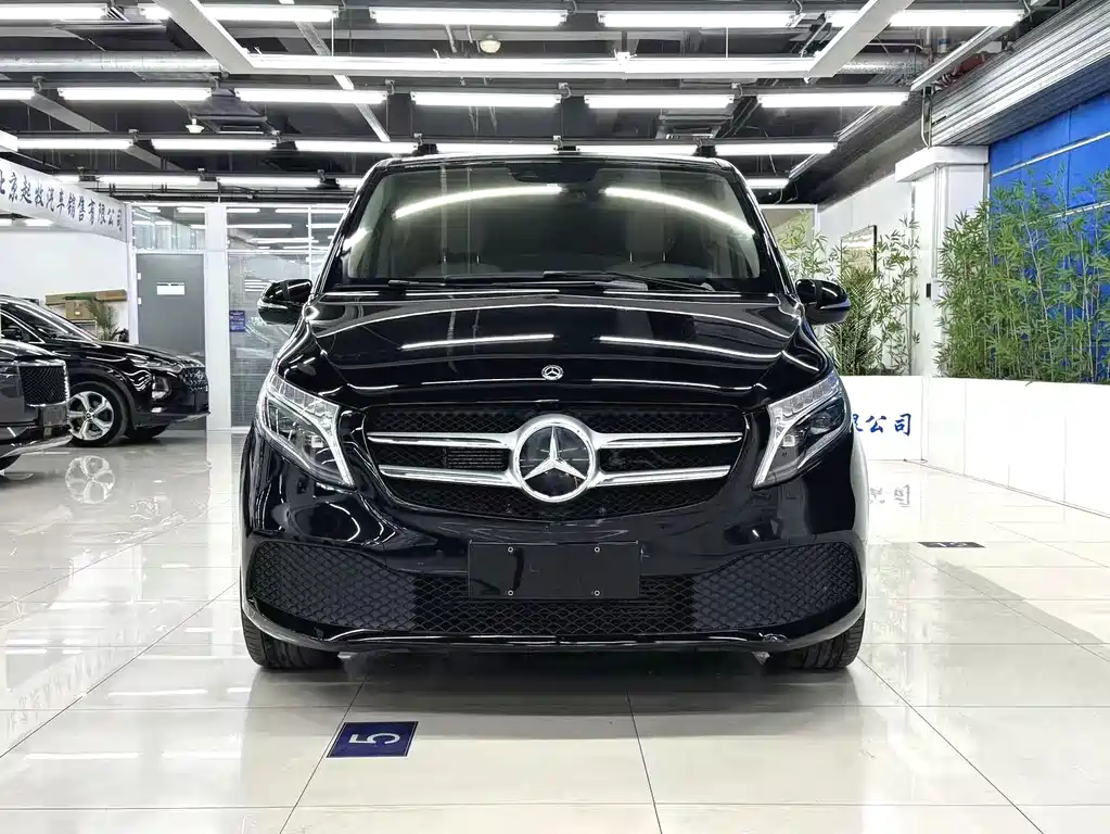 Mercedes-Benz V-Class 2020 V 260 Pilot Edition купить на сайте DeffCars