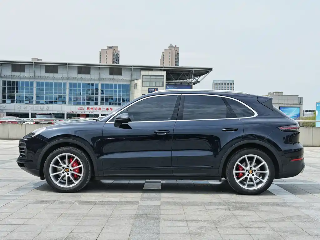 Cayenne 2019 Cayenne 3.0T купить на сайте DeffCars