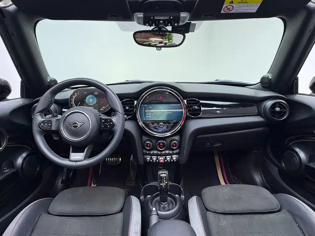 MINI 2023 2.0T COOPER S CABRIO racing driver купить на сайте DeffCars