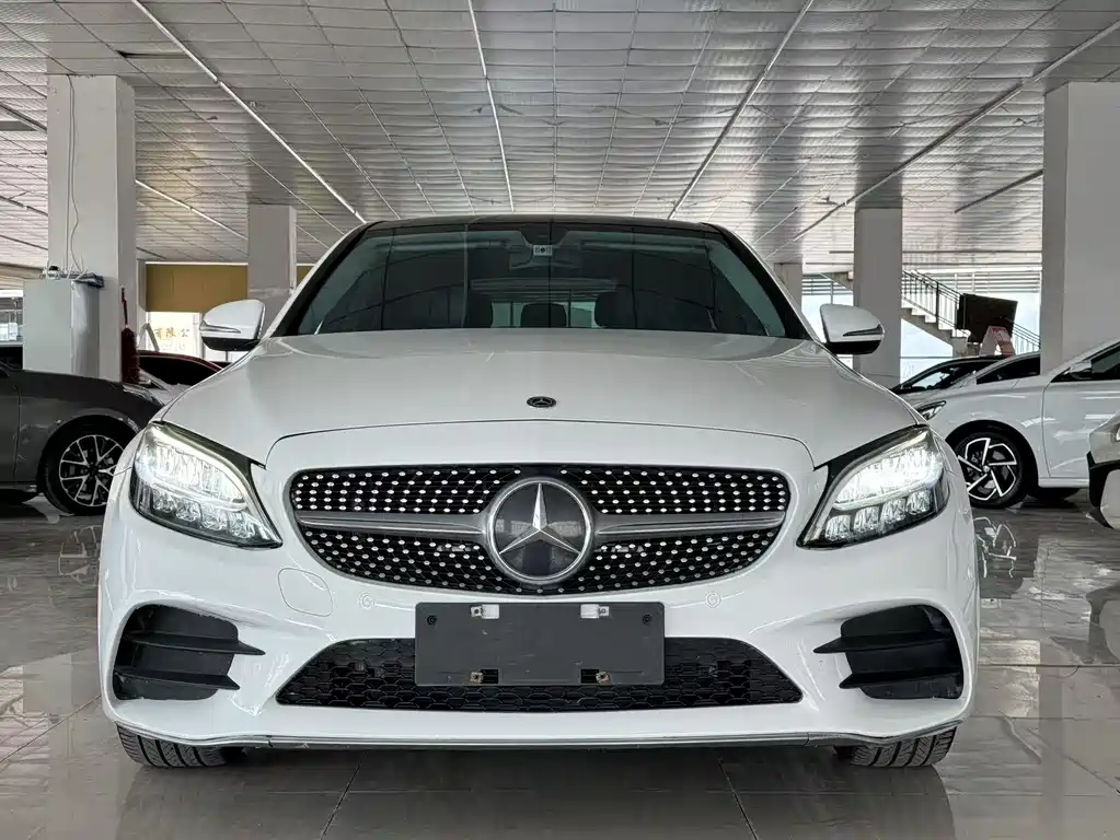 Mercedes-Benz C-Class 2020 C 260 L Sports Edition купить на сайте DeffCars
