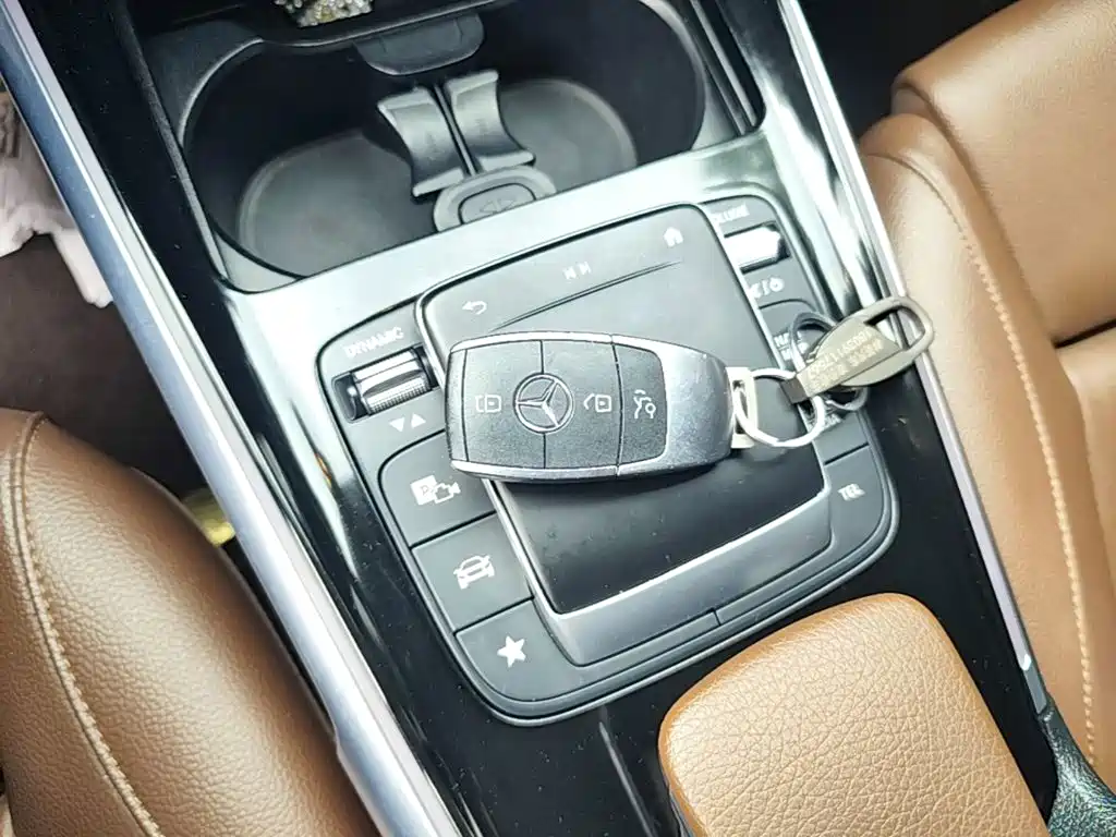 Mercedes GLB 2020款 改款 200 动感型 купить на сайте DeffCars