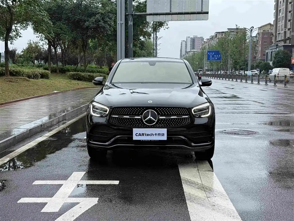Mercedes-Benz GLC Coupe 2020 GLC 260 4MATIC Coupe SUV купить на сайте DeffCars