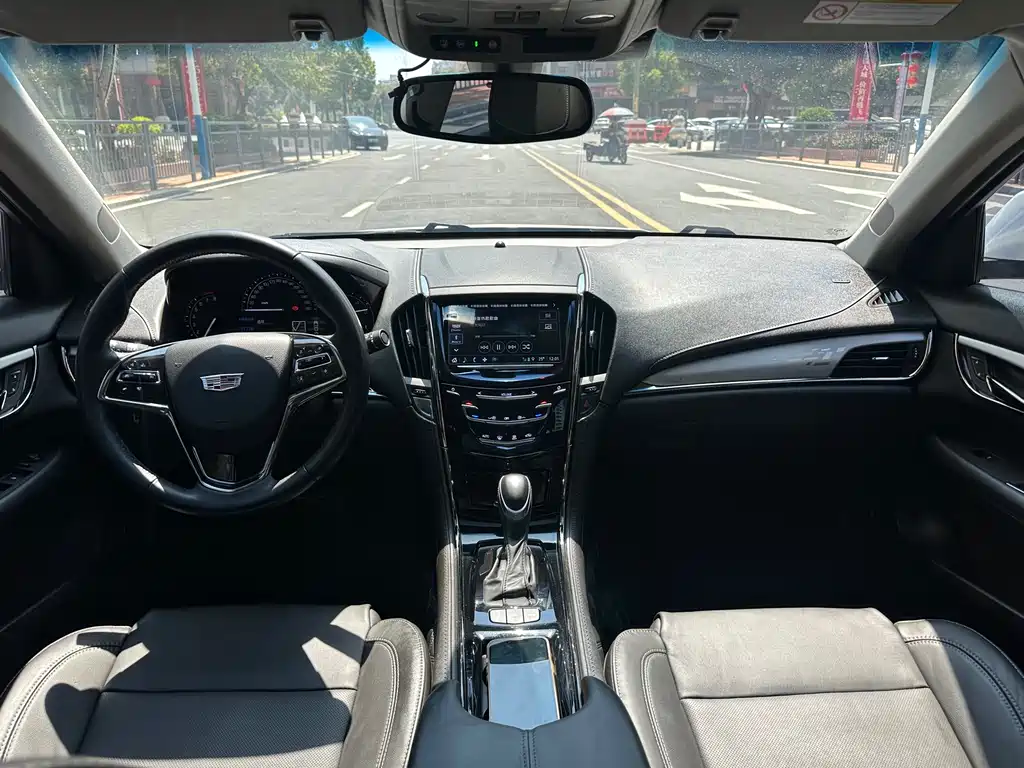 Cadillac ATS-L 2017 28T Fashion Model купить на сайте DeffCars