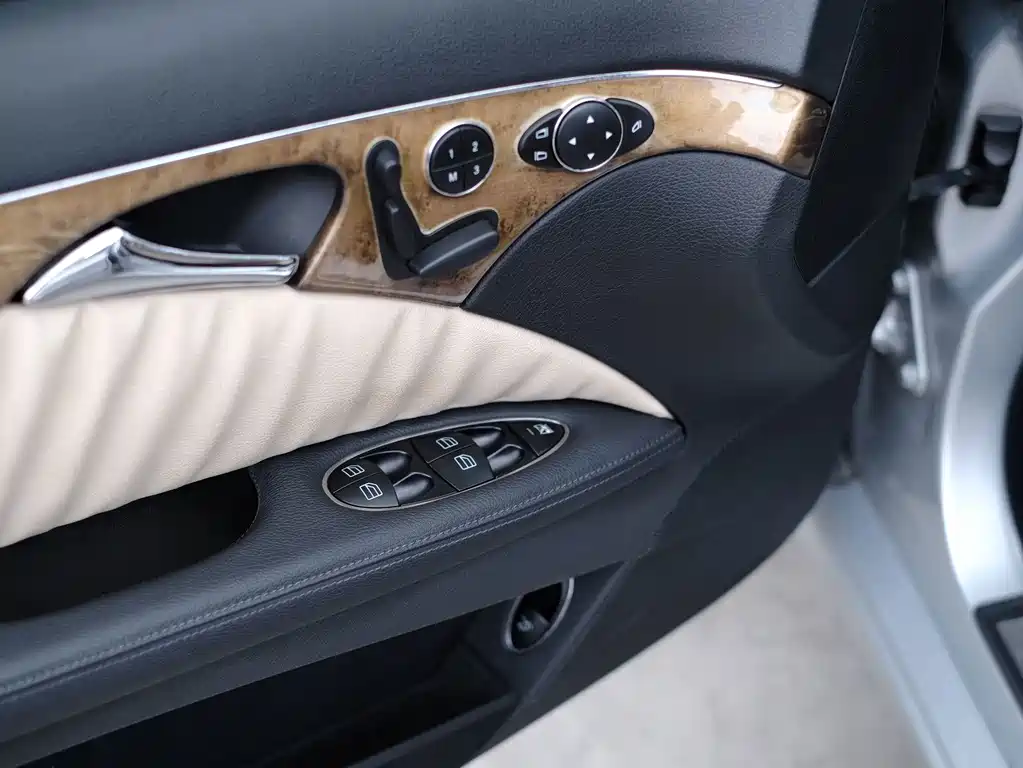Mercedes-Benz E-Class 2008 E 230 Fashion Model купить на сайте DeffCars