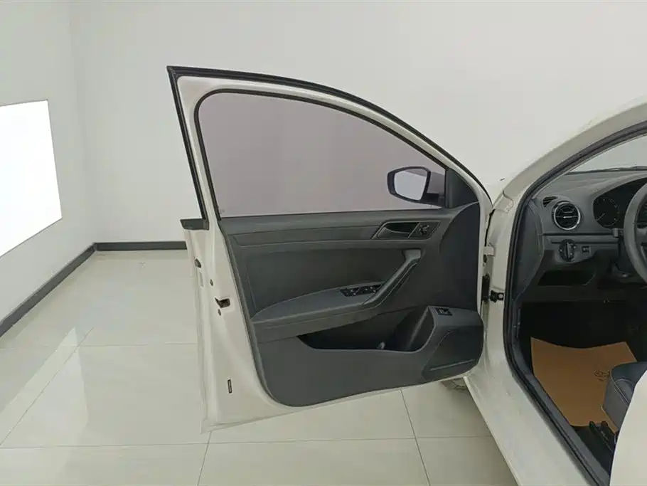 Jetta 2017 1.5L automatic fashion model купить на сайте DeffCars