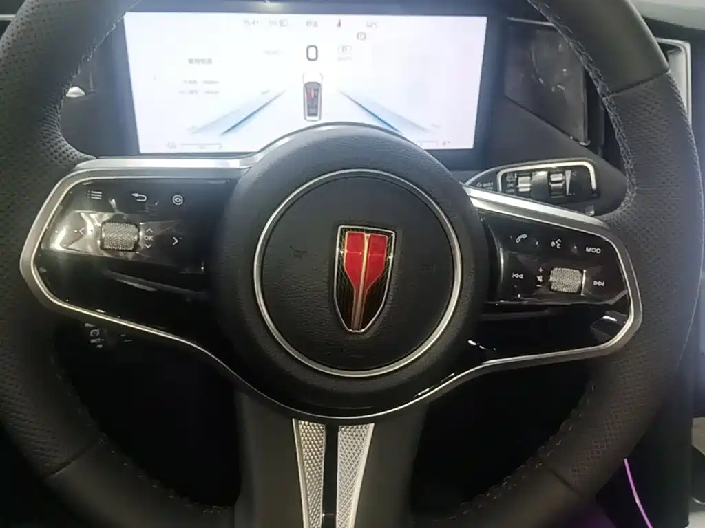 Red Flag Hongqi S7 PHEV 2025 2.0T 4WD 2 Million Commemorative Edition 6-seater купить на сайте DeffCars