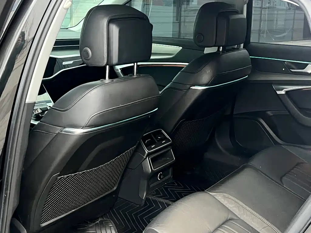 Audi A6L 2021 40 TFSI luxury and elegant model купить на сайте DeffCars