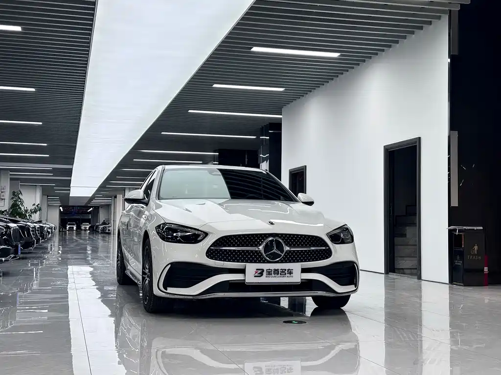 Mercedes-Benz C-Class 2023 facelift C 200 L sports version купить на сайте DeffCars