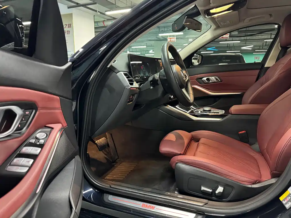 BMW i3 2024 eDrive 35 L купить на сайте DeffCars