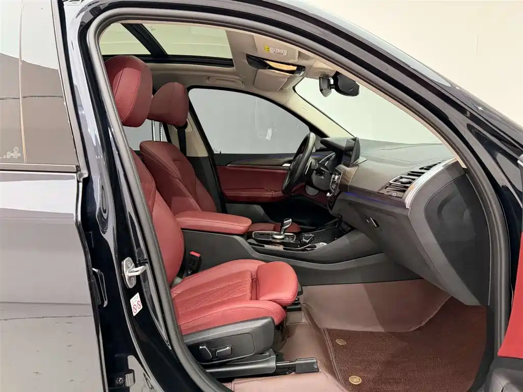 BMW X3 2023 Facelift xDrive30i Leading M Night Package купить на сайте DeffCars