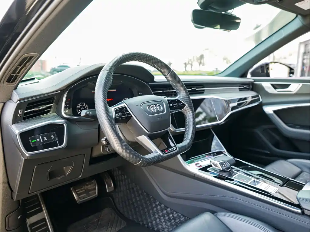 Audi RS 6 2021 RS 6 4.0T Avant Exclusive Edition купить на сайте DeffCars