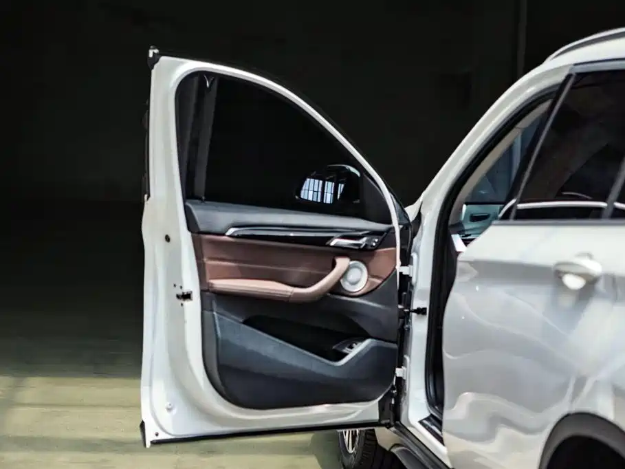BMW X1 2022 sDrive20Li Fashion Model купить на сайте DeffCars