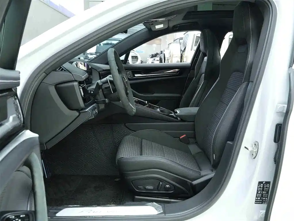 Panamera 2024 Panamera 2.9T купить на сайте DeffCars