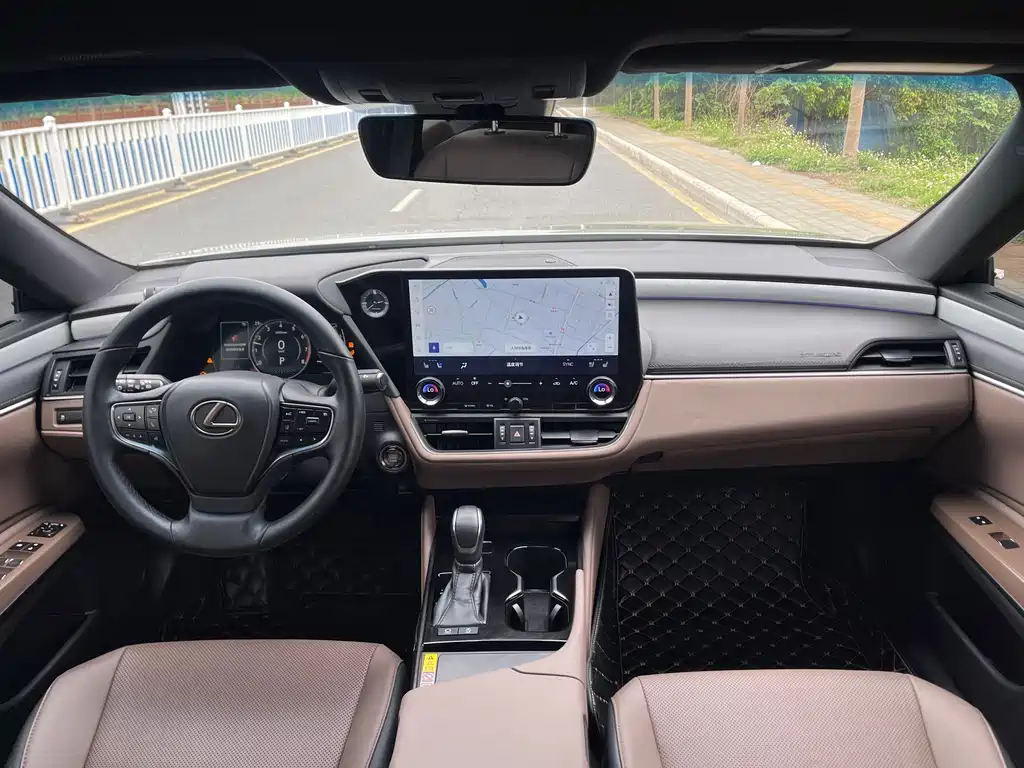Lexus ES 2025 200 Premium Edition купить на сайте DeffCars