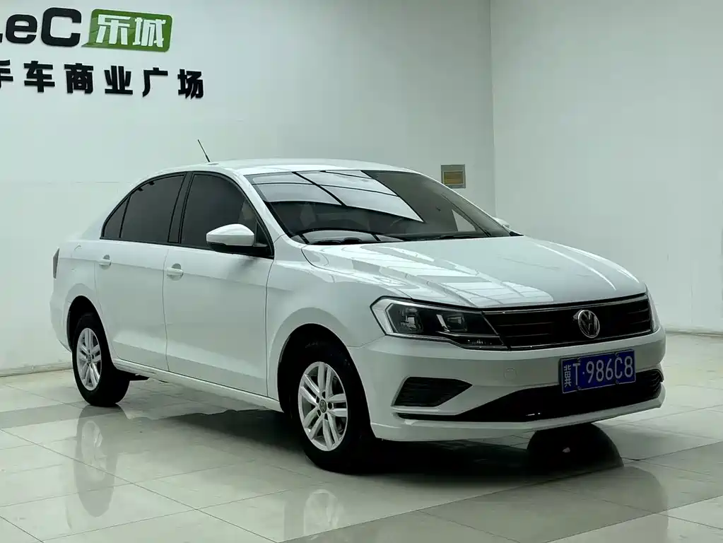 Jetta 2017 1.5L manual fashion model купить на сайте DeffCars