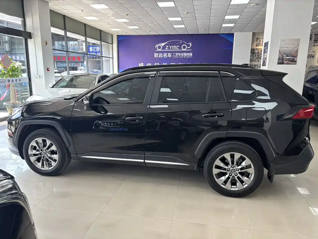 Wilanda 2024 2.0L CVT two-wheel drive leading version купить на сайте DeffCars