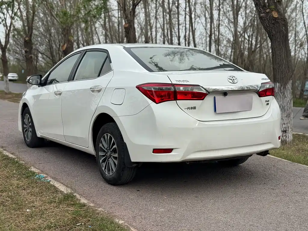Corolla 2017 1.2T CVT GL-i купить на сайте DeffCars