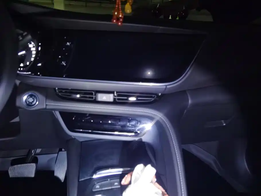 Envision Plus 2023 Envision Plus 652T five-seater luxury model купить на сайте DeffCars