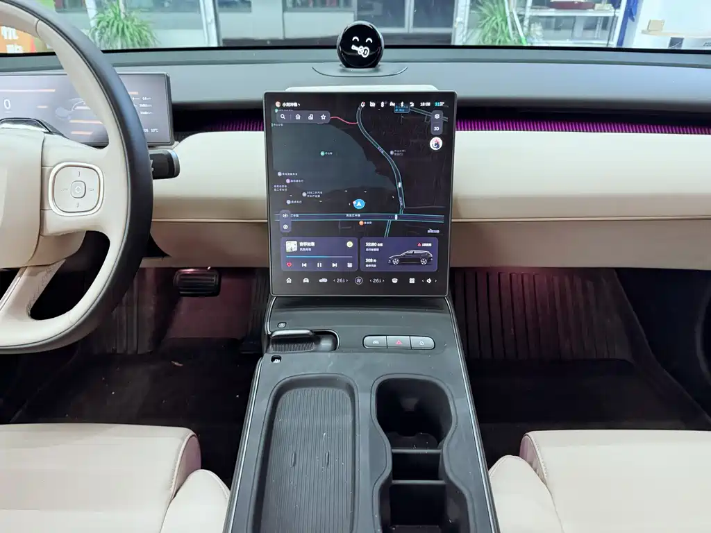 NIO ET5T 2024 model 100kWh Touring купить на сайте DeffCars