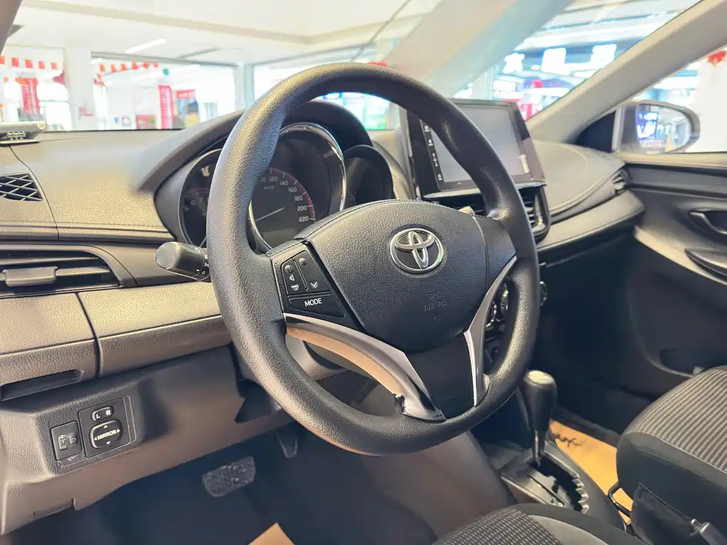 Vios 2022 1.5L 20th Anniversary Edition купить на сайте DeffCars