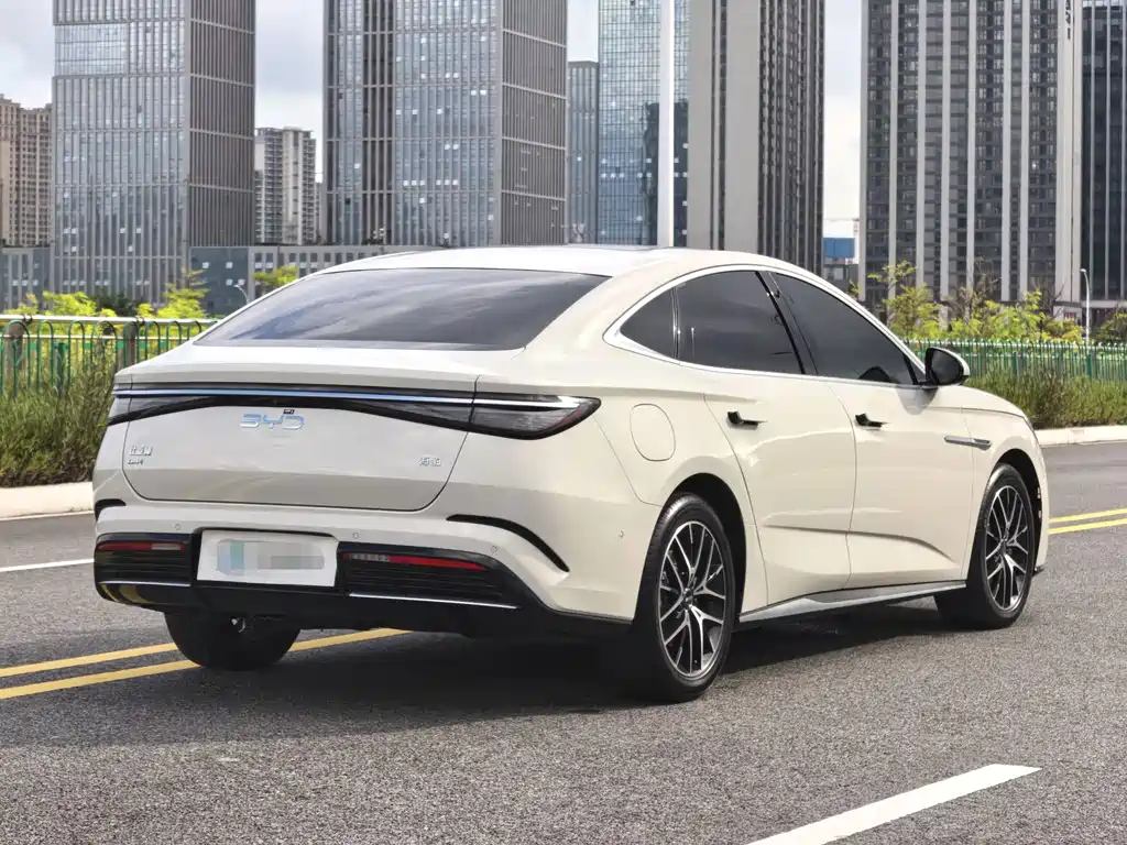 Seal 2024 Honor Edition DM-i 1.5T 121km flagship model купить на сайте DeffCars
