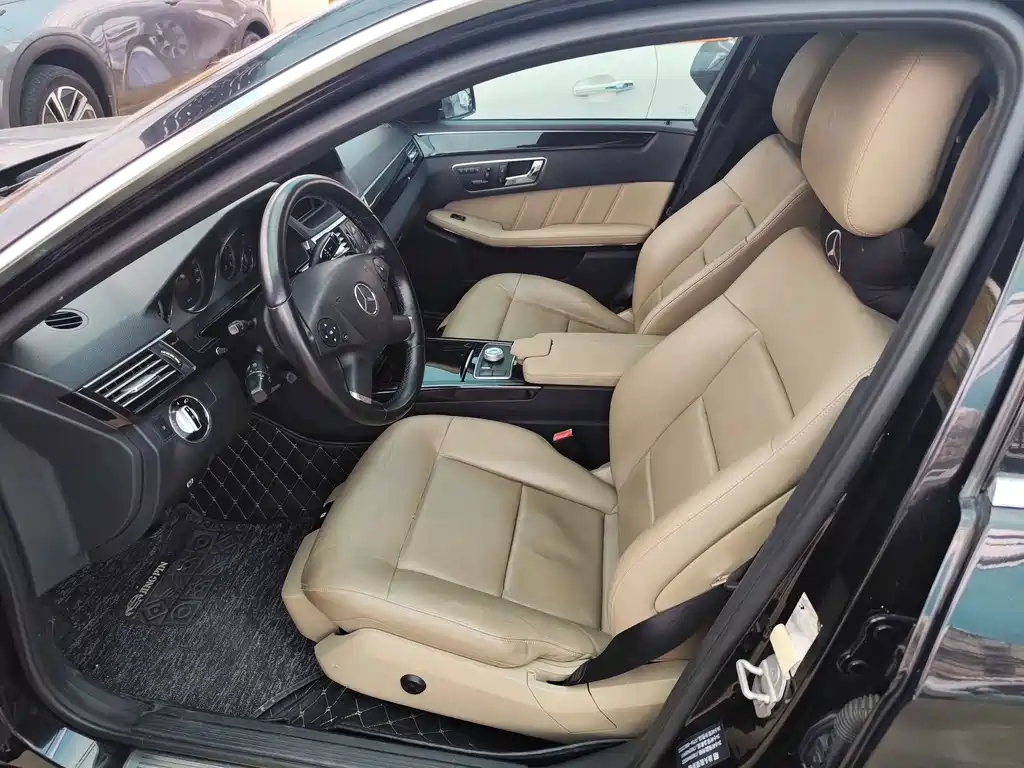 Mercedes E-Class 2010 E300L Fashion Edition купить на сайте DeffCars