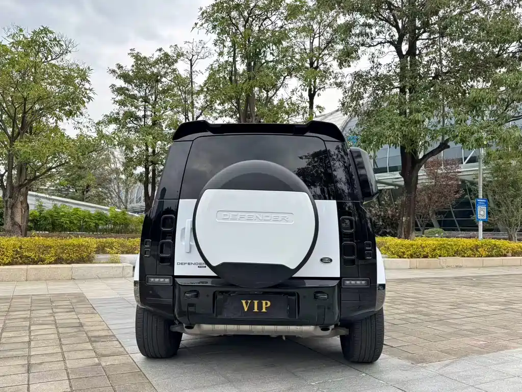 Land Rover Defender 2020 110 P400 HSE купить на сайте DeffCars
