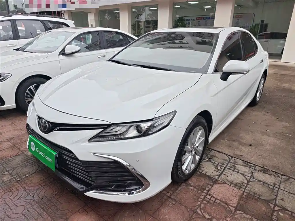 Camry 2021 2.0G Deluxe Edition купить на сайте DeffCars