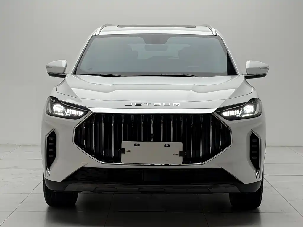 Jietu X70 PLUS 2023 model 1.6T DCT Powerful PLUS 7 seats купить на сайте DeffCars