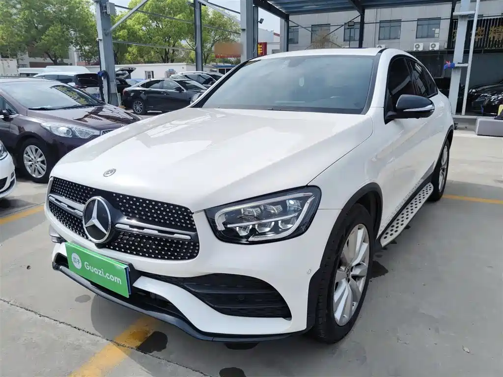 Mercedes-Benz GLC Coupe 2020 GLC 260 4MATIC Coupe SUV купить на сайте DeffCars