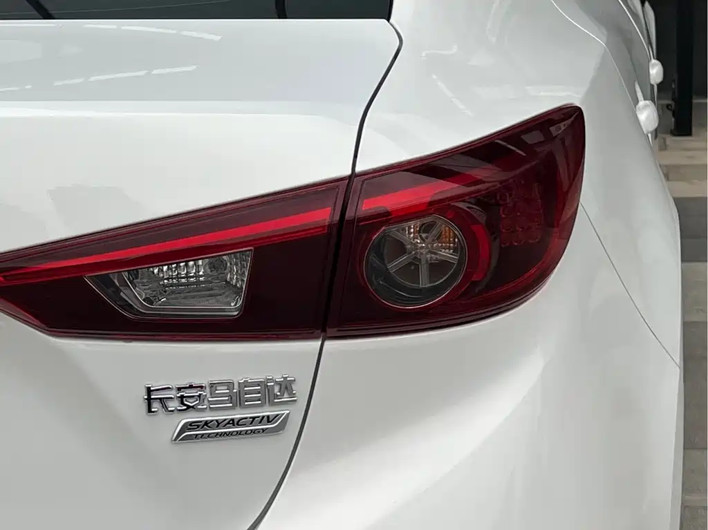 Mazda3 Angkesela 2017 sedan 1.5L automatic luxury model National V купить на сайте DeffCars