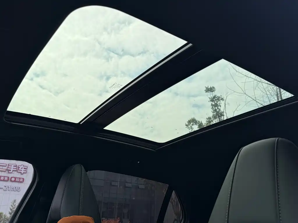 Lynk & Co 03 2023 2.0TD DCT Pro купить на сайте DeffCars