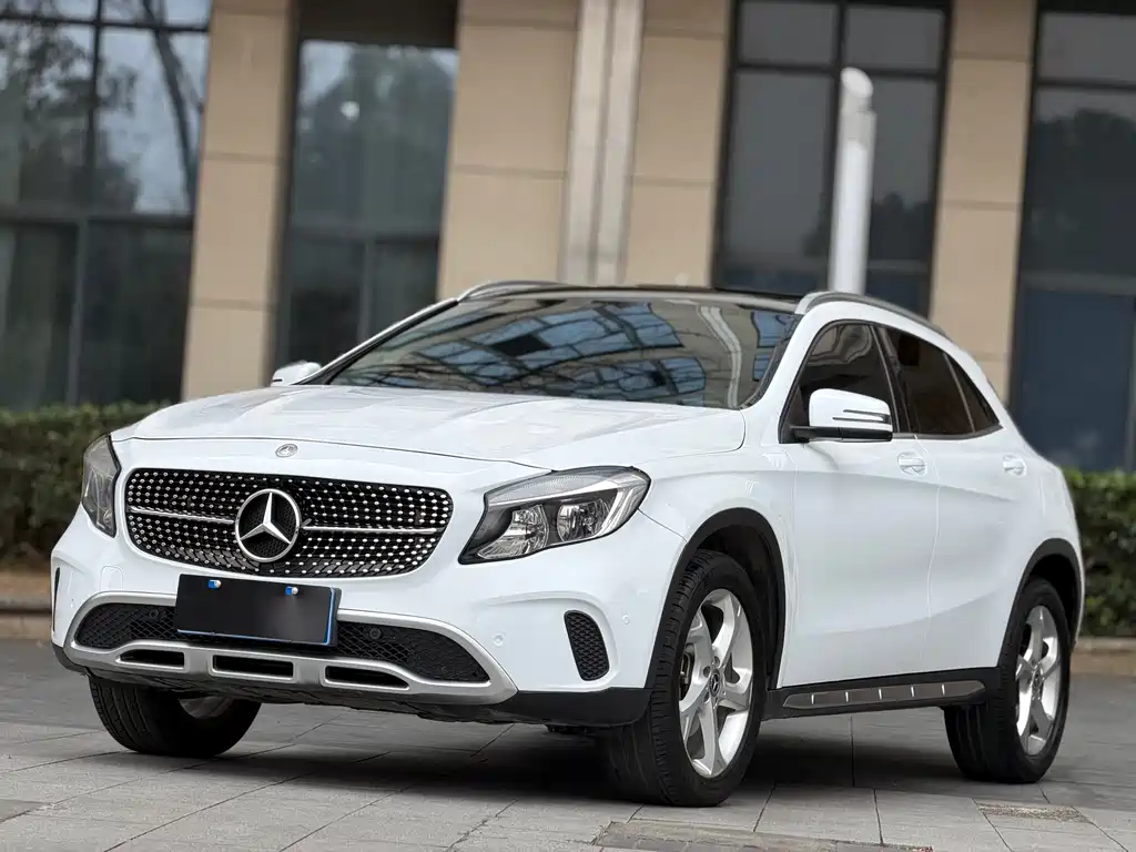 Mercedes-Benz GLA 2019 GLA 200 Dynamic купить на сайте DeffCars