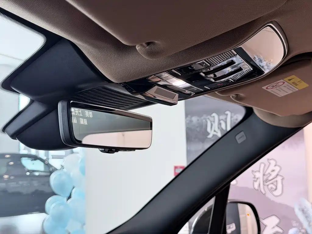 Range Rover 2024 3.0 L6 400PS Genesis Extended Edition купить на сайте DeffCars