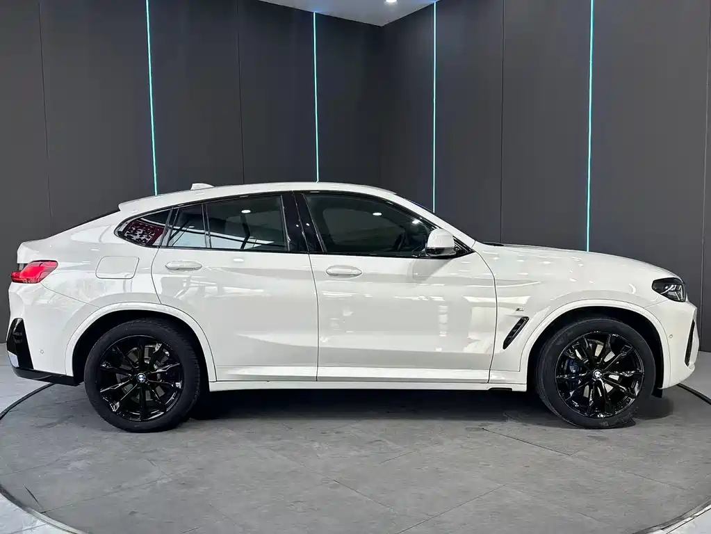 BMW X4 2022 facelift xDrive 30i M Sports Night Package купить на сайте DeffCars