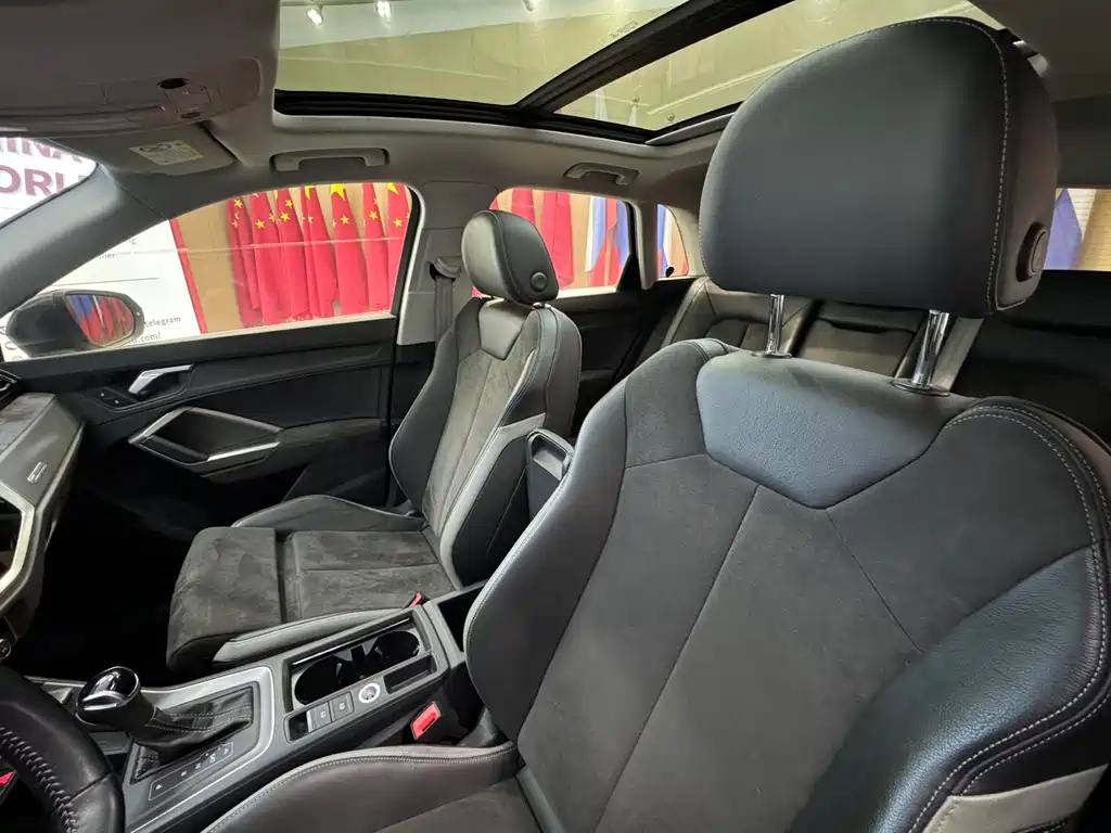 Audi Q3 2022 35 TFSI Fashionable and Dynamic купить на сайте DeffCars