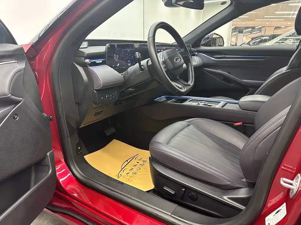 Mondeo 2025 2.0T EcoBoost Extreme купить на сайте DeffCars