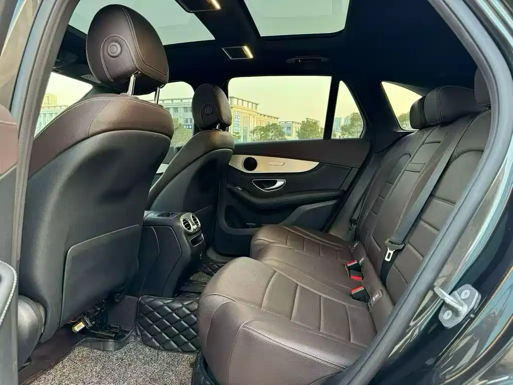 Mercedes-Benz GLC 2020 facelift GLC 260 L 4MATIC dynamic купить на сайте DeffCars