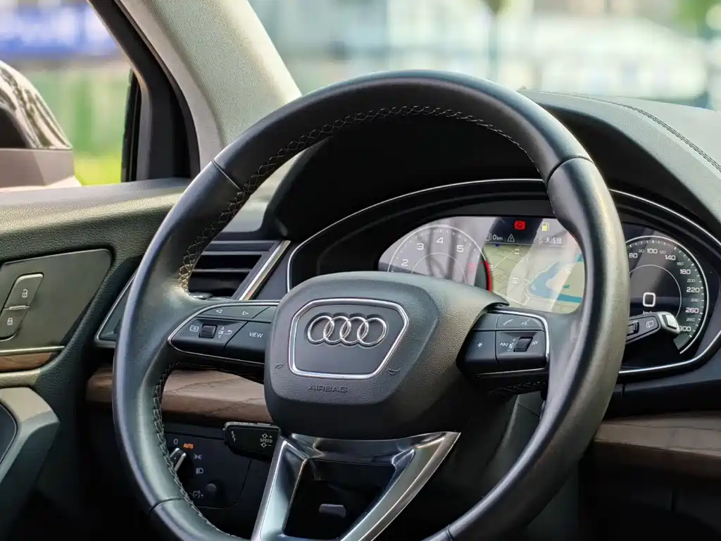 Audi Q5L 2022 40T luxury and elegant model купить на сайте DeffCars