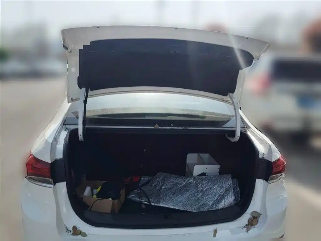 Yinglang 2021 model model 1.5L automatic elite model купить на сайте DeffCars