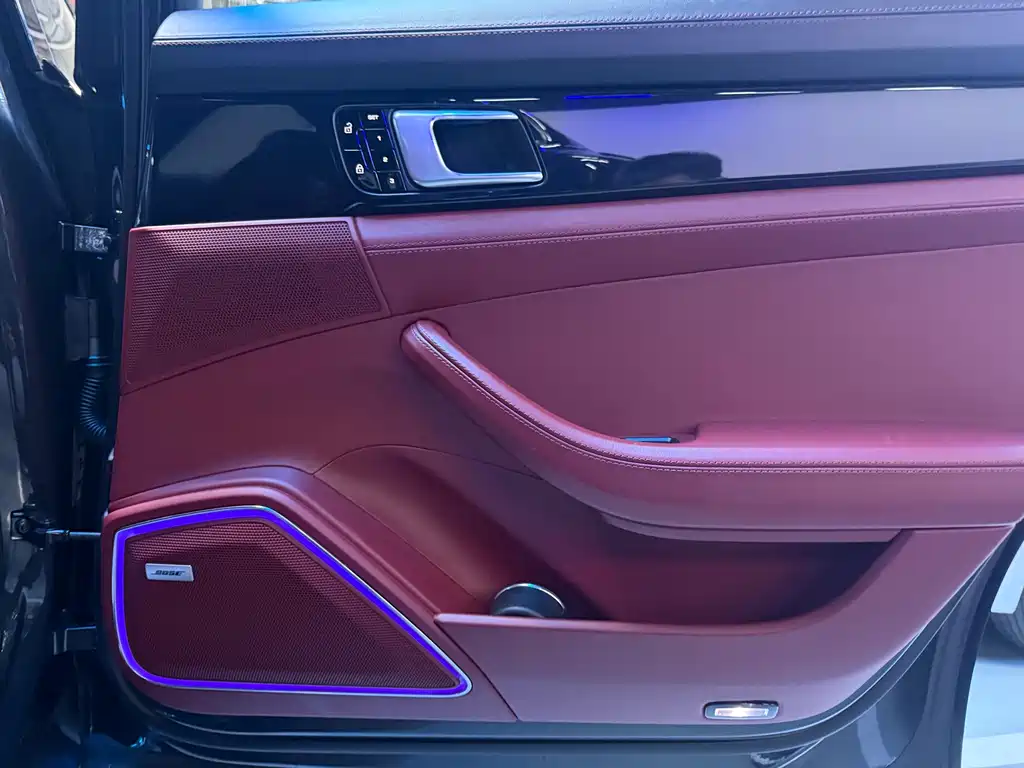 Panamera 2019 Panamera Executive Extended Edition 2.9T купить на сайте DeffCars