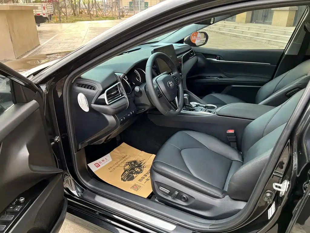 Camry 2021 2.0G Deluxe Edition купить на сайте DeffCars