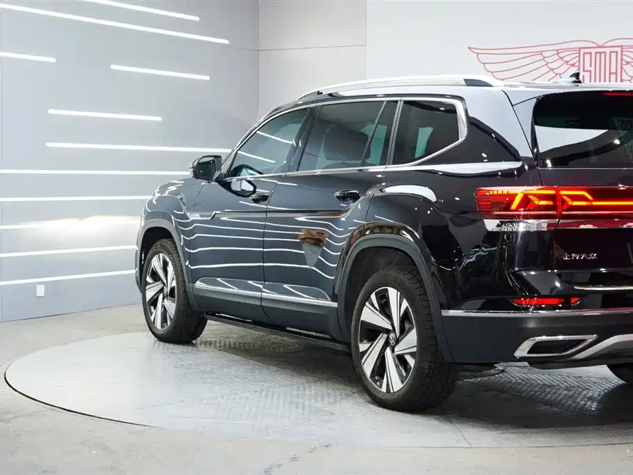 Touron 2023 facelift 380TSI four-wheel drive luxury version купить на сайте DeffCars