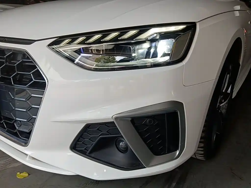 Audi A4L 2022 40 TFSI Fashionable and Dynamic купить на сайте DeffCars