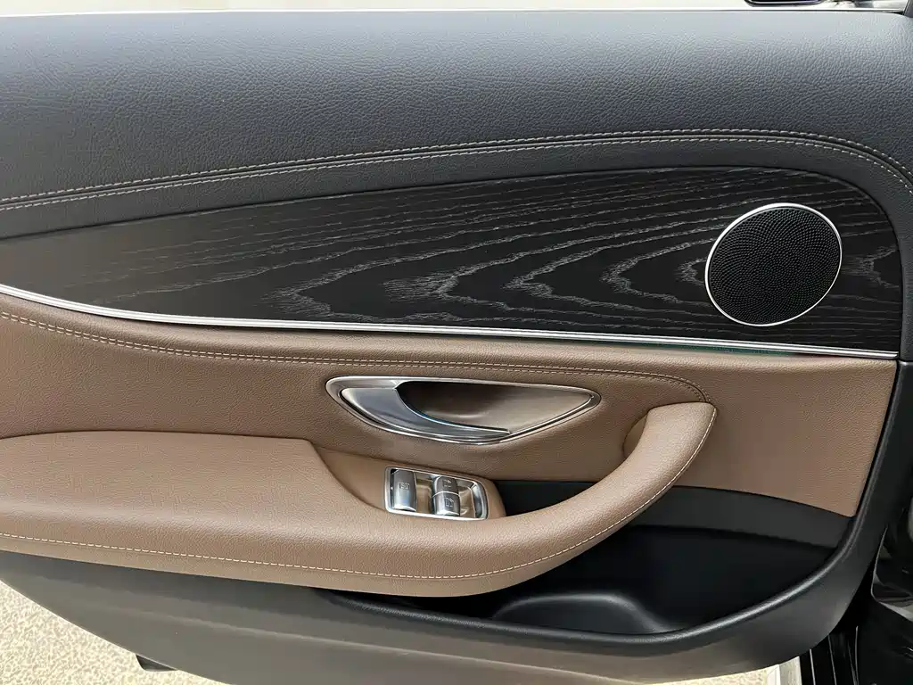 Mercedes-Benz E-Class 2021 E 300 L Sporty and Fashionable купить на сайте DeffCars