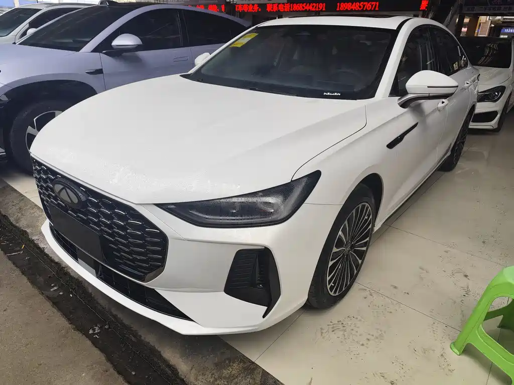 Fengyun A8L 2025 1.5TGDI 145km luxury model купить на сайте DeffCars