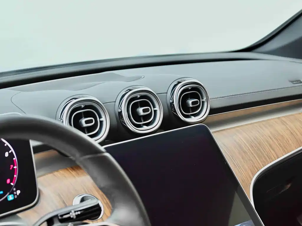 Mercedes-Benz C-Class 2022 C 260 L купить на сайте DeffCars