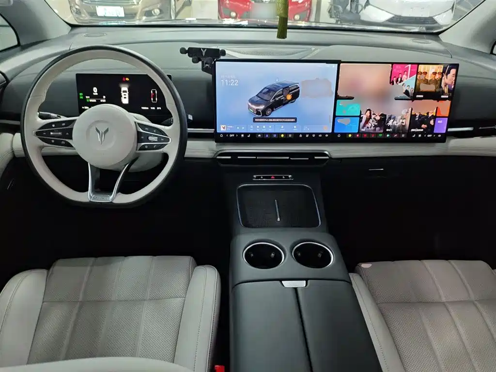 Lantu Dreamer 2025 PHEV four-wheel drive excellent Kunpeng version купить на сайте DeffCars