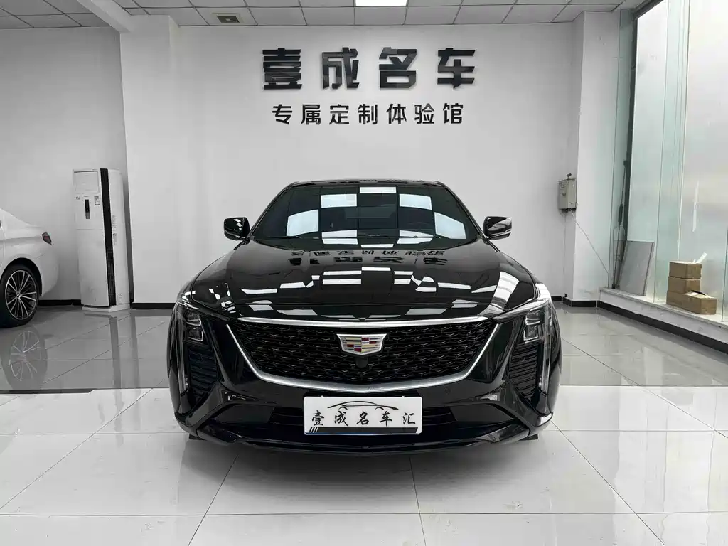 Cadillac CT5 2024 28T Luxury Pro купить на сайте DeffCars
